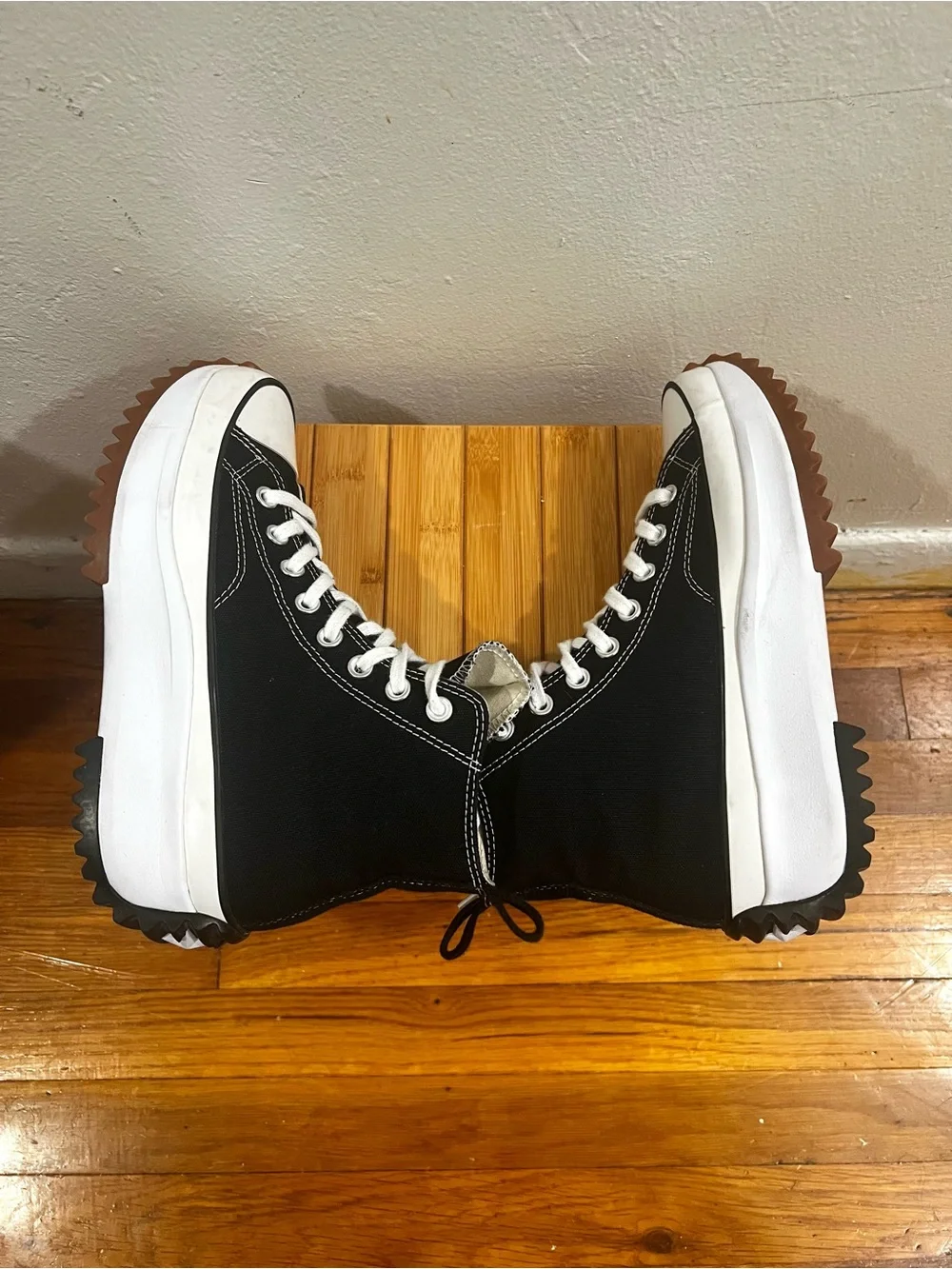 Converse Run Star Hike Canvas Platform High Top Sneakers Men 6.5 Women 8 Black